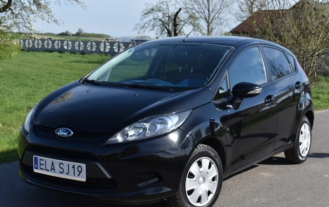 Ford Fiesta cena 21700 przebieg: 159160, rok produkcji 2009 z Łask małe 562